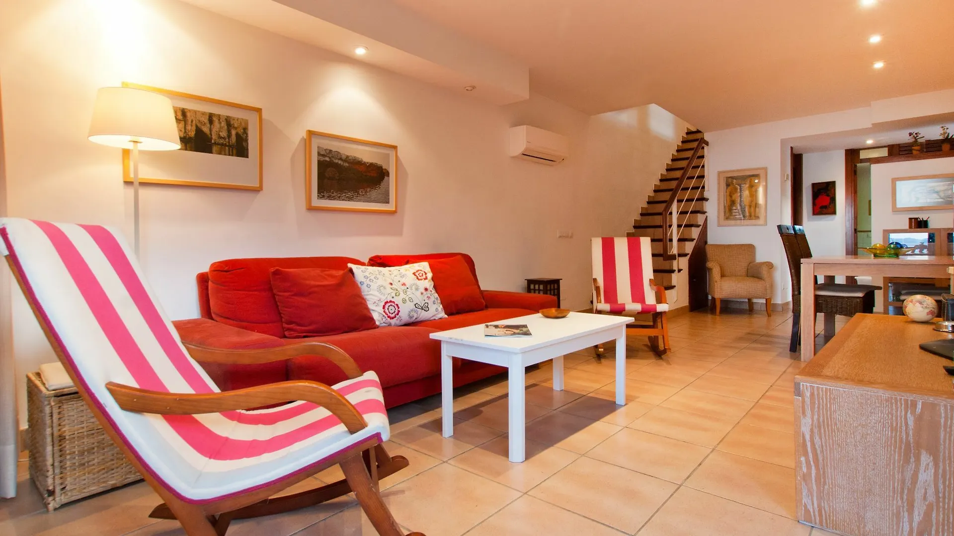 Villa Barcares Breeze, frente a la Playa de Es Clot, Camp de Mar Alcúdia 0*,  España